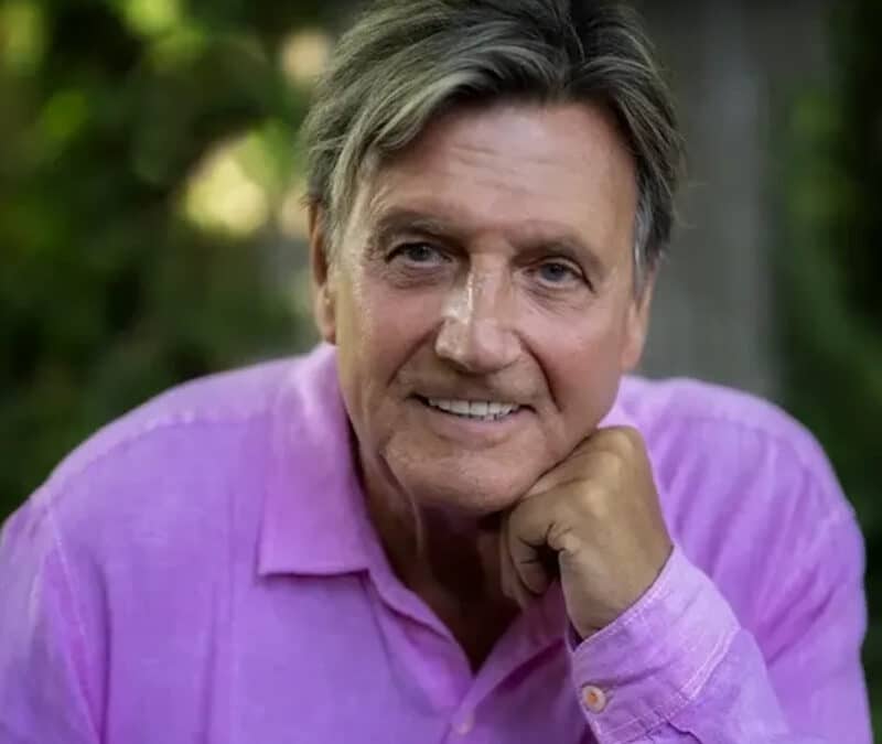 Billy J. Kramer, Rock and Roll Legend-Episode #378