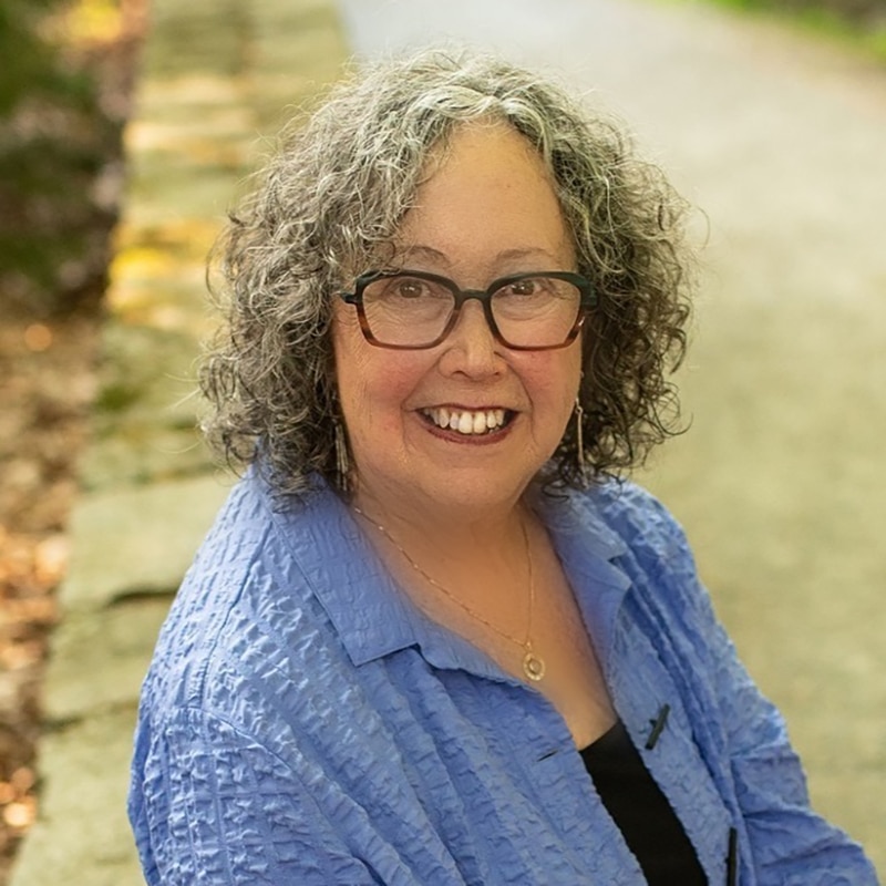 virginia-deluca-800 Virginia DeLuca